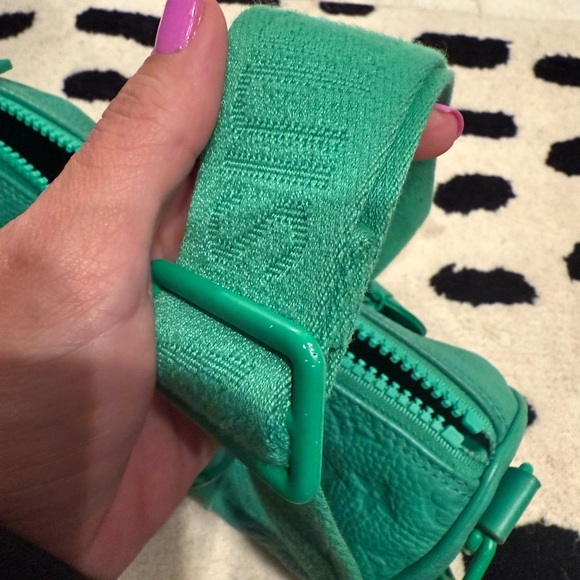 Keepall Bandouliere Bag Monogram Taurillon Leather 25 green rare AUTH ex cond - Picture 12 of 15